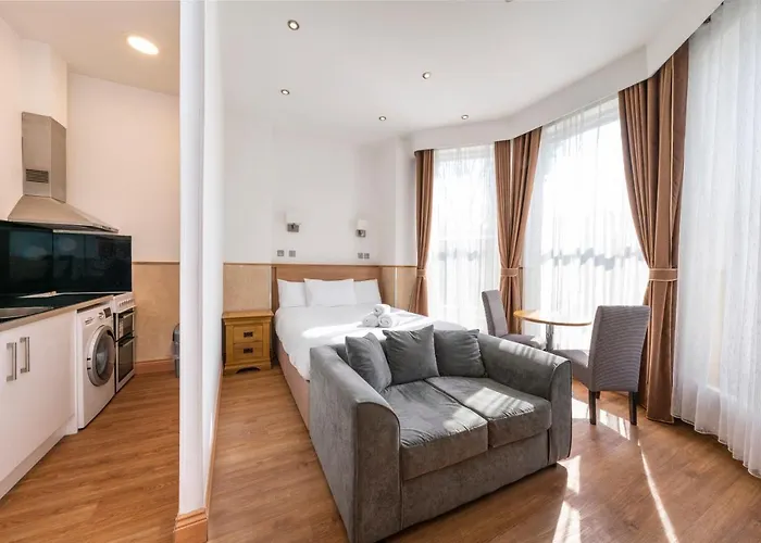 Ritz Apartments